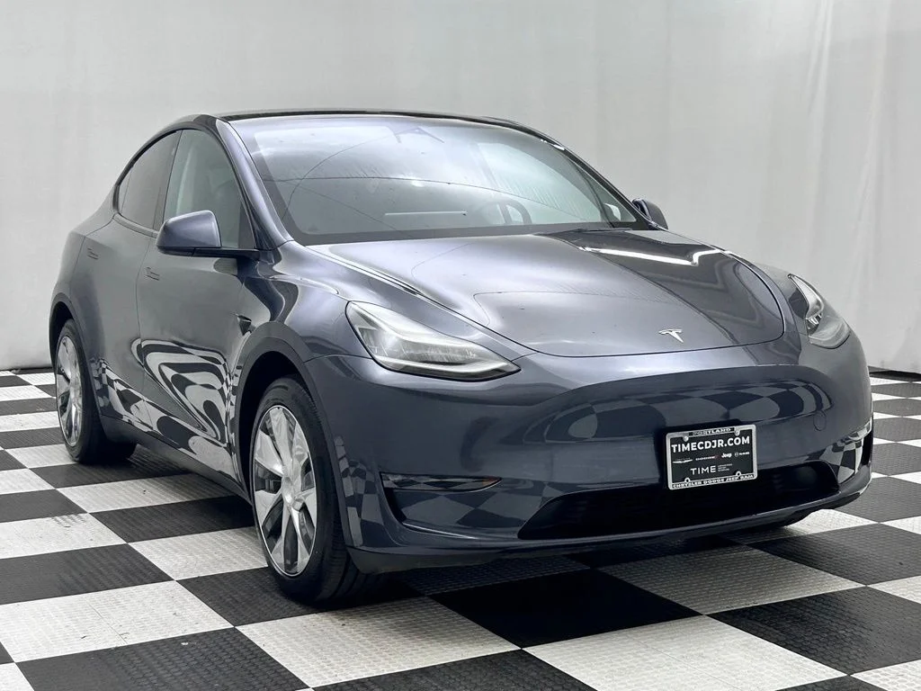 Used 2023 Gray Tesla Long Range image 2
