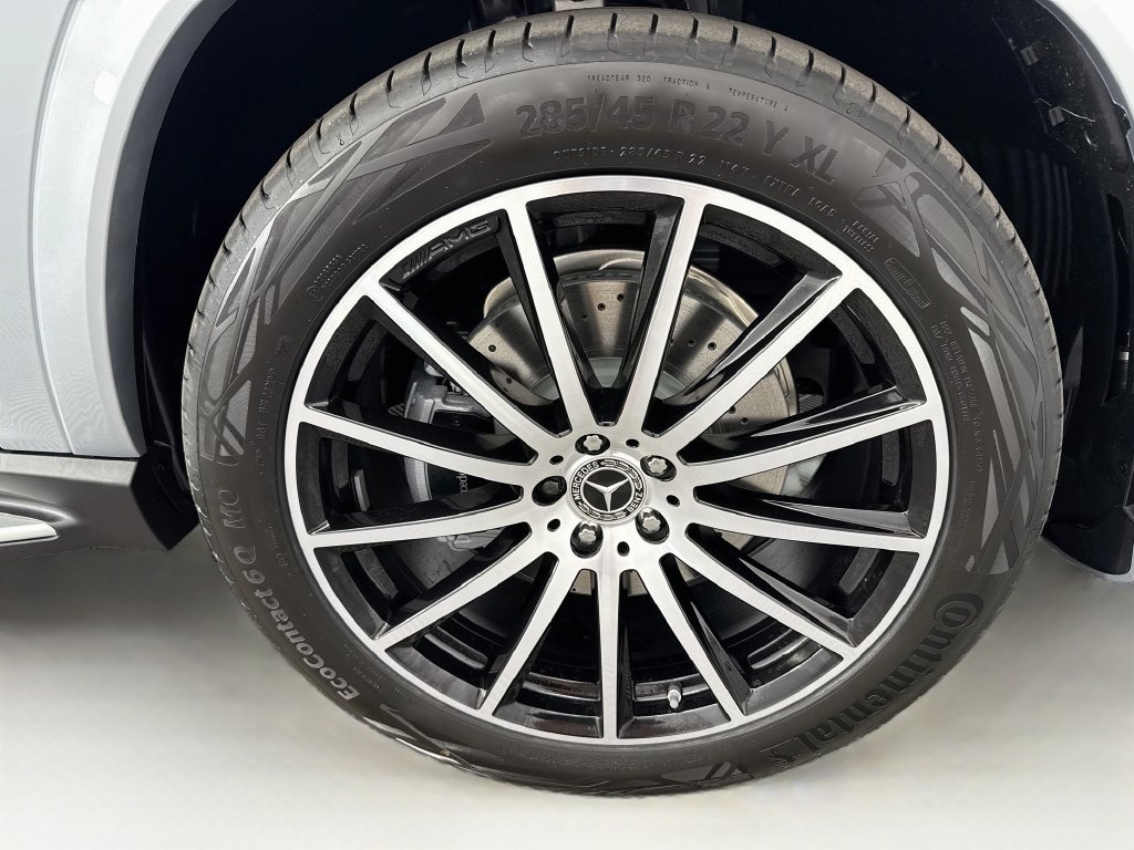 Certified Used 2026 Cirrus Silver Metallic Mercedes-Benz GLS 450 image 32
