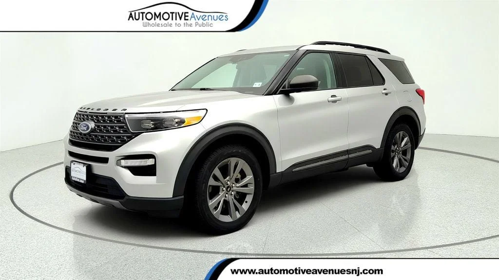 2021 Ford Explorer's photo