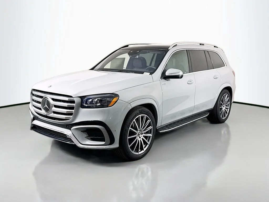 New 2026 White Mercedes-Benz GLS 580 image 3