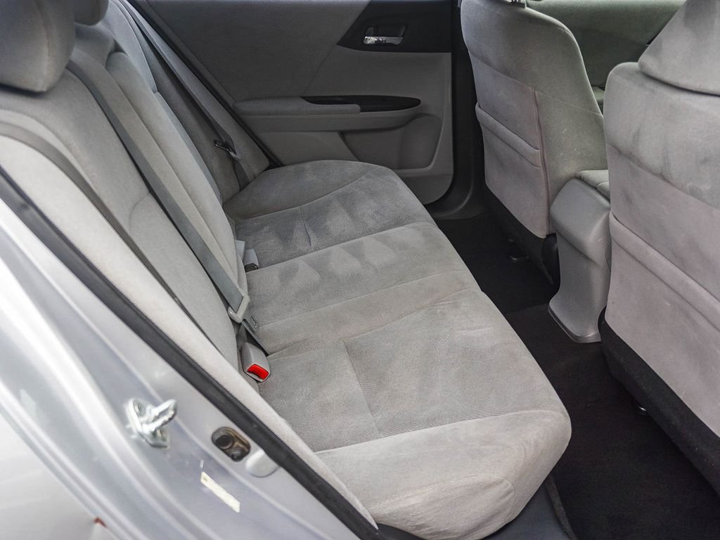 Used 2013  Honda LX image 13