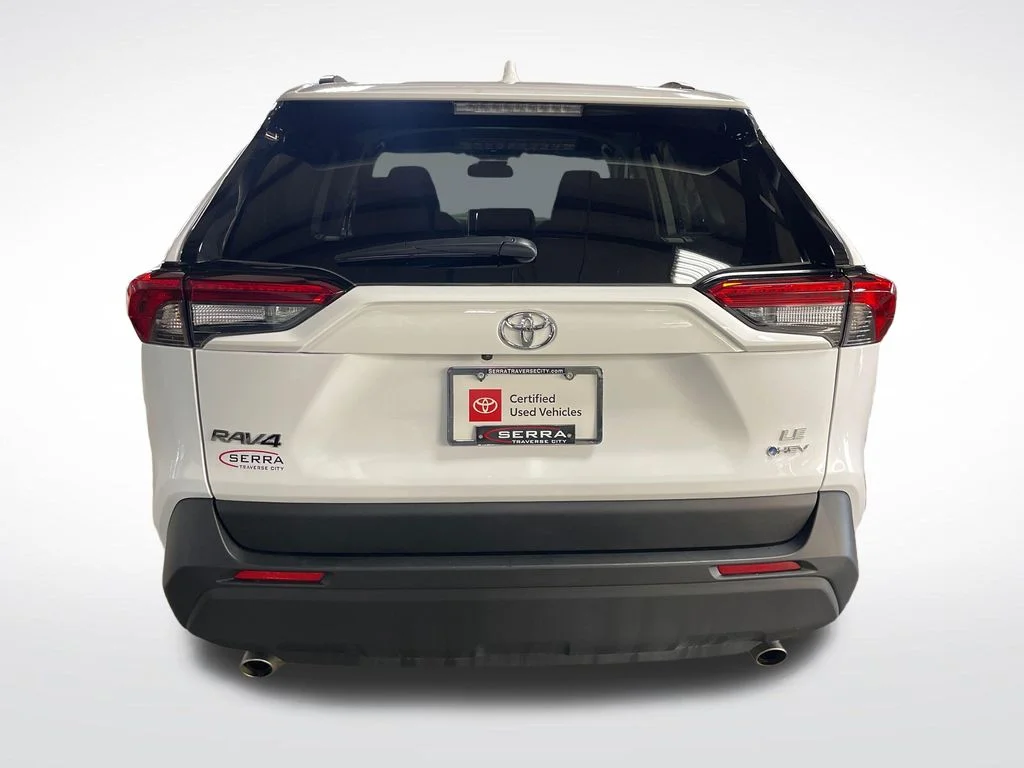 Certified Used 2025 White Toyota LE image 4