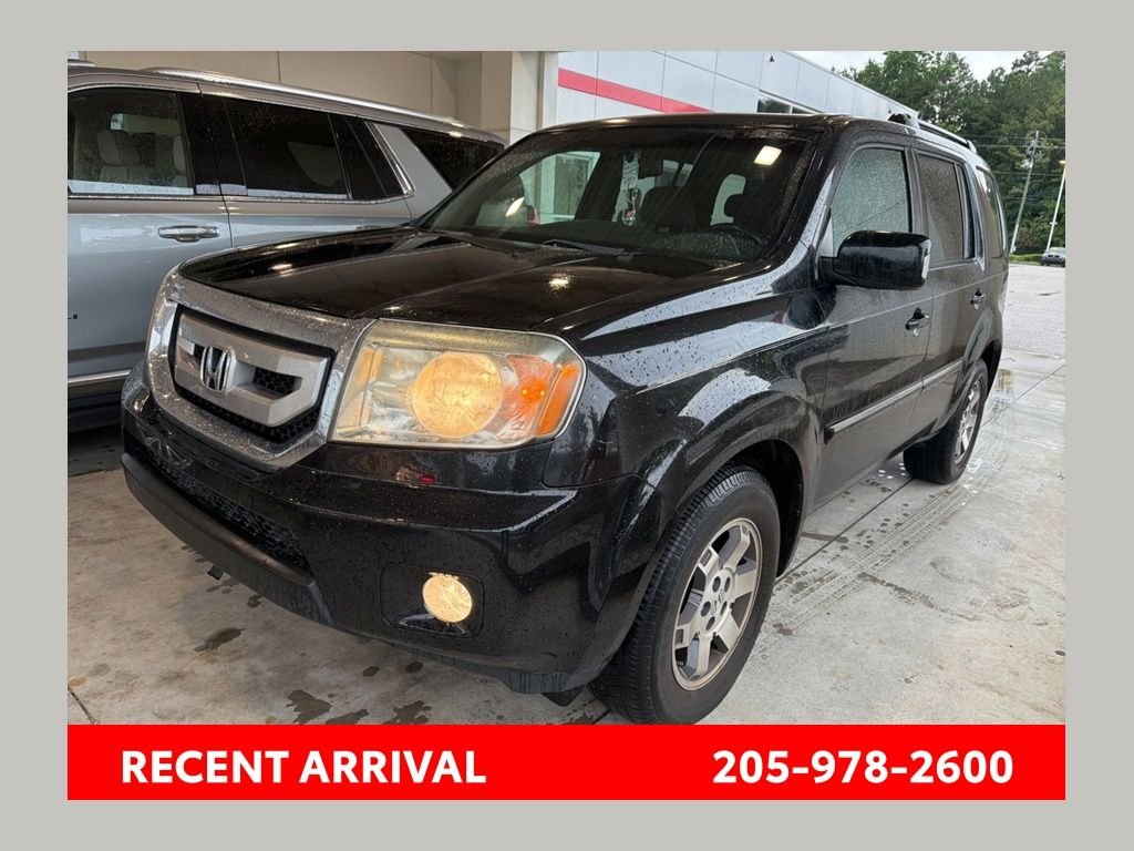 2011 Honda Pilot Touring w/ NAVI and RES's photo