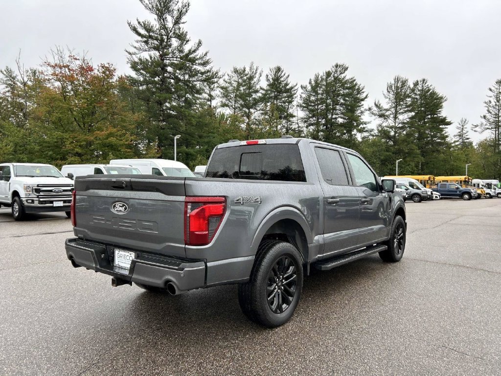 Used 2024 Gray Ford XLT image 3