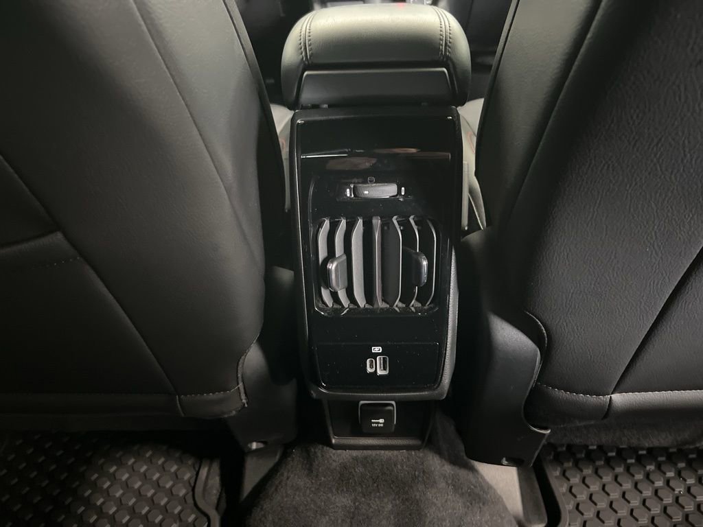 Used 2023 Silver Jeep Trailhawk image 22