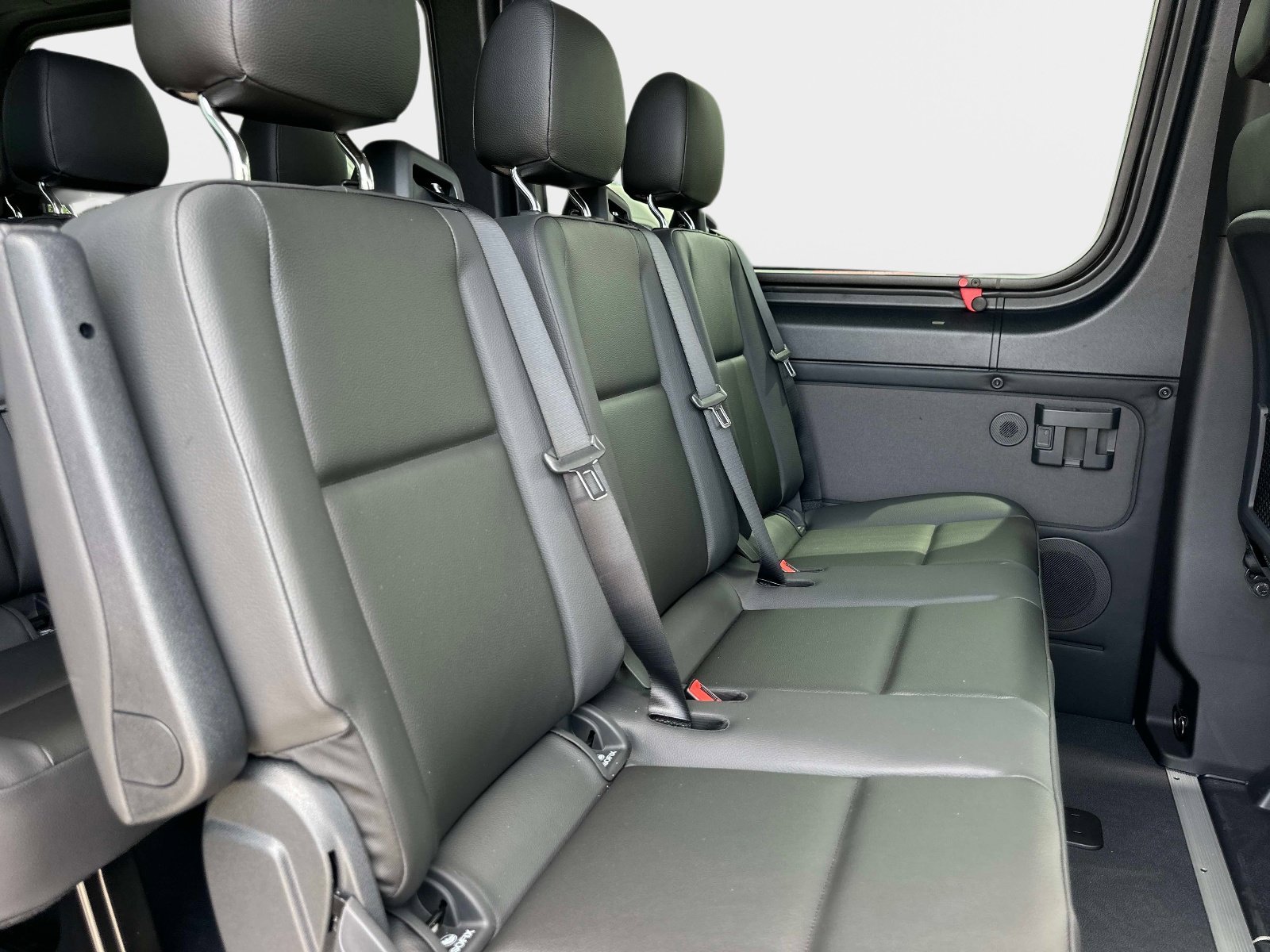 2025 Mercedes-Benz Sprinter Passenger Van Base - Photo 10