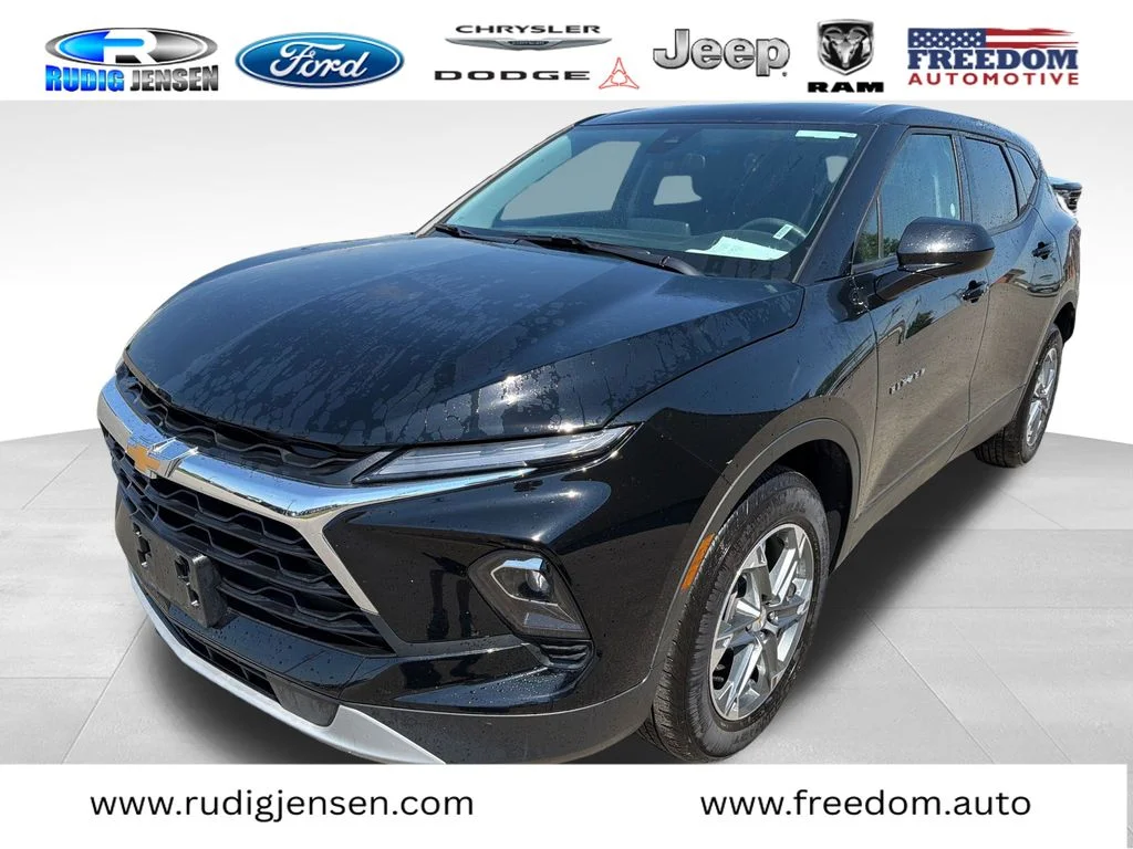 2025 Chevrolet Blazer 2.0T 2LT AWD's photo