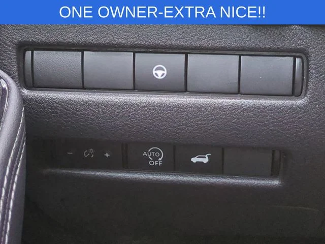 Used 2023 Silver Nissan SV image 19
