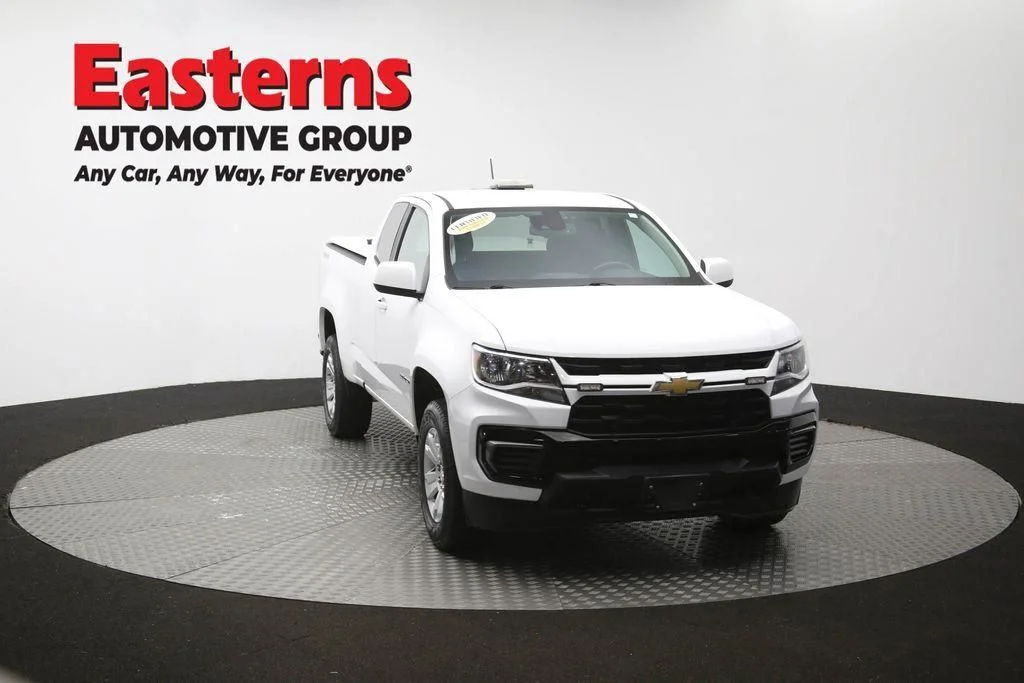 Used 2022 White Chevrolet LT image 54