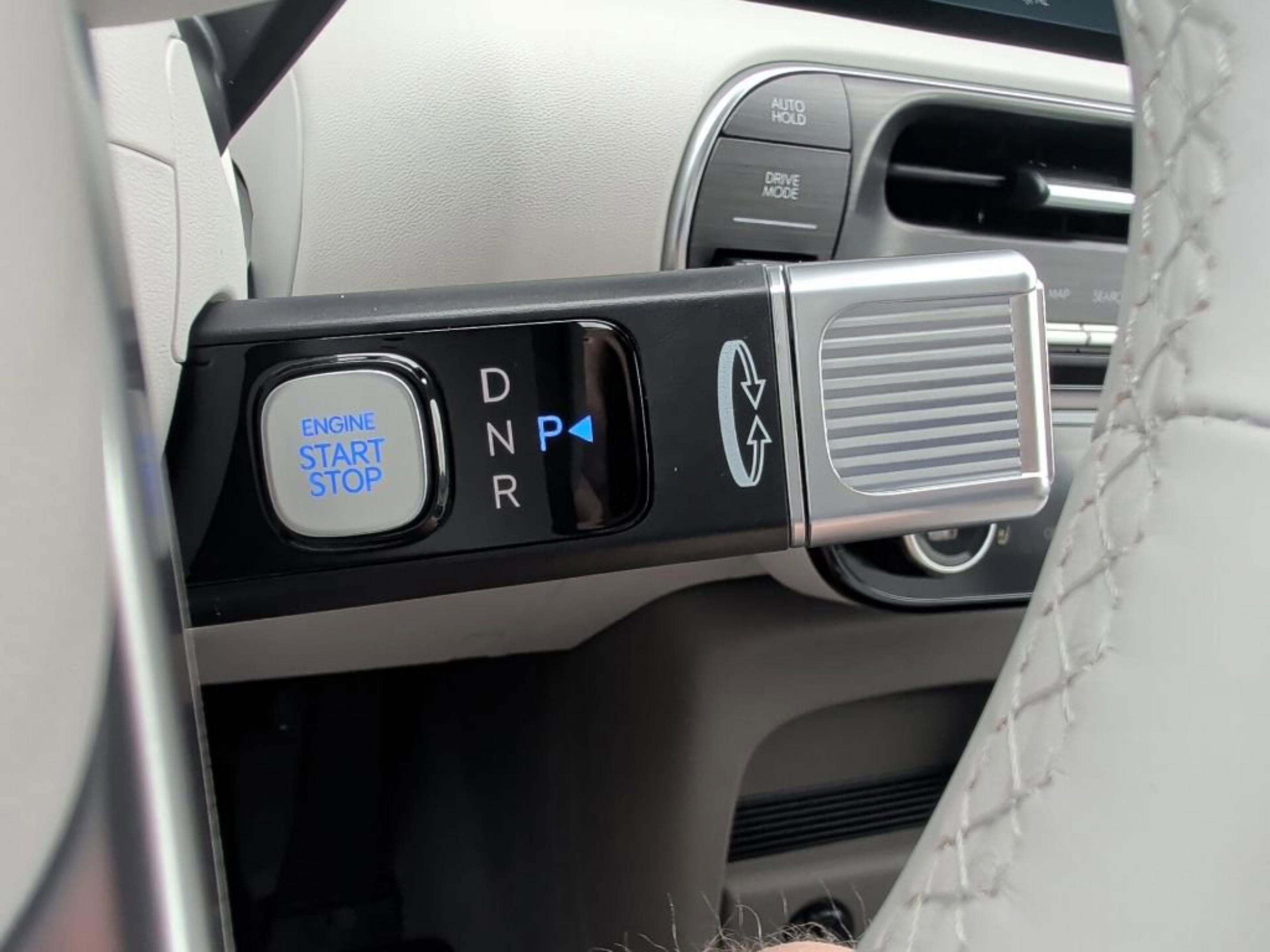 New 2026 Ecotronic Gray Pearl Hyundai Blue SEL Premium 8P image 20