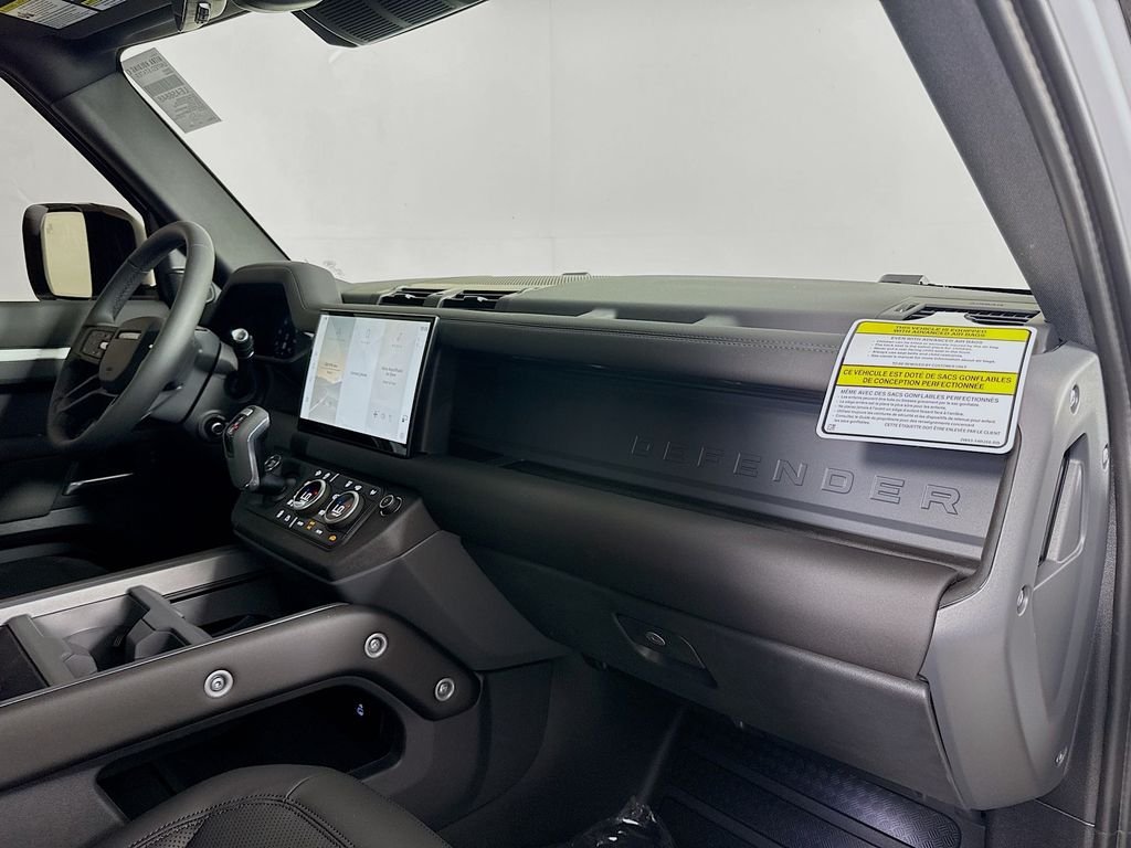 Certified Used 2025 Gray Land Rover S image 31