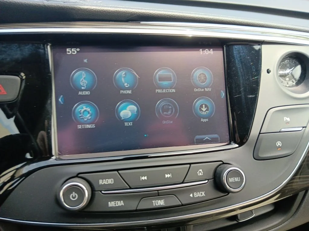 Used 2020 Satin Steel Metallic Buick Preferred image 19