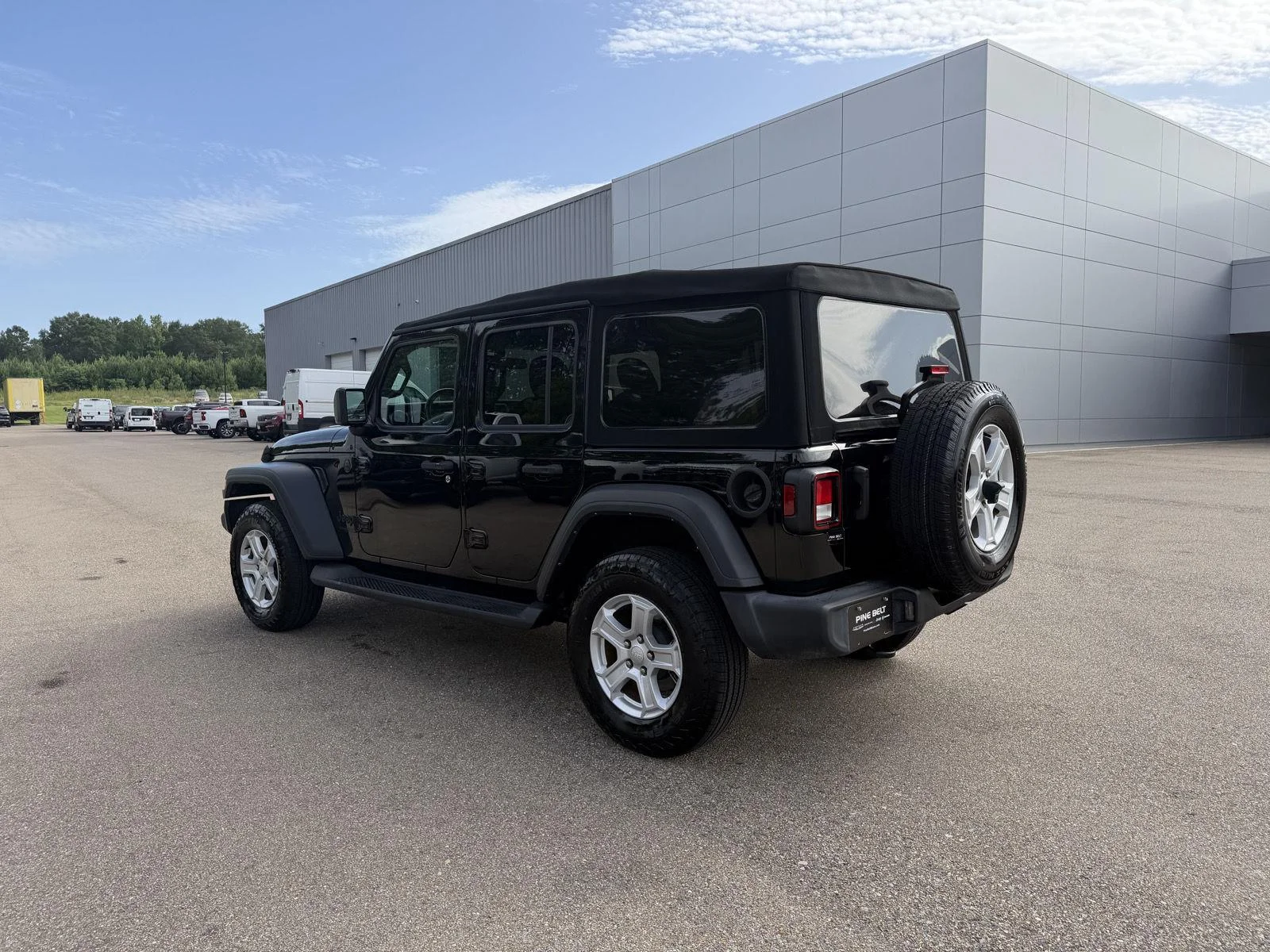 Used 2022 Black Clearcoat Jeep Unlimited Sport S image 4