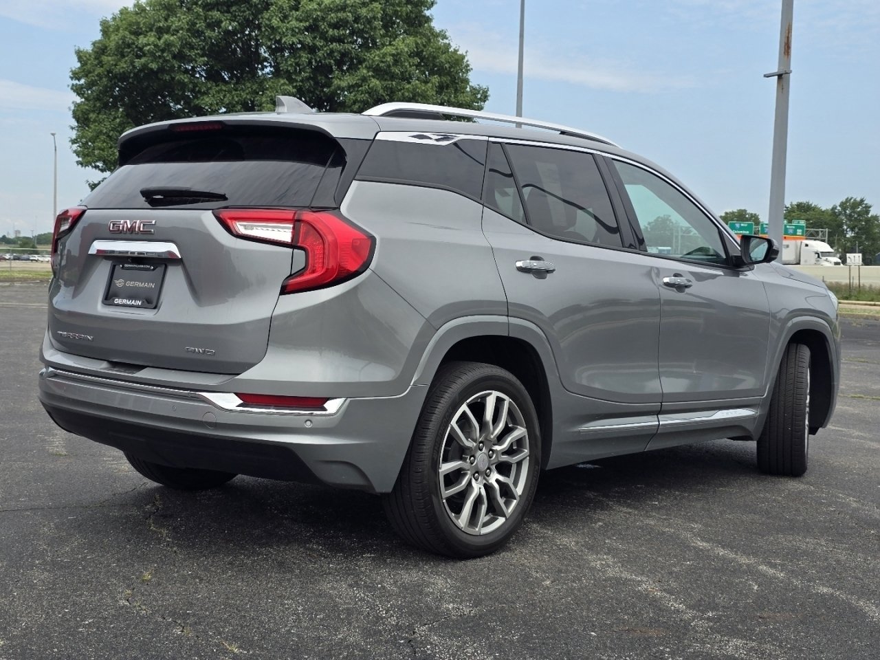 2024 GMC Terrain Denali - Photo 19