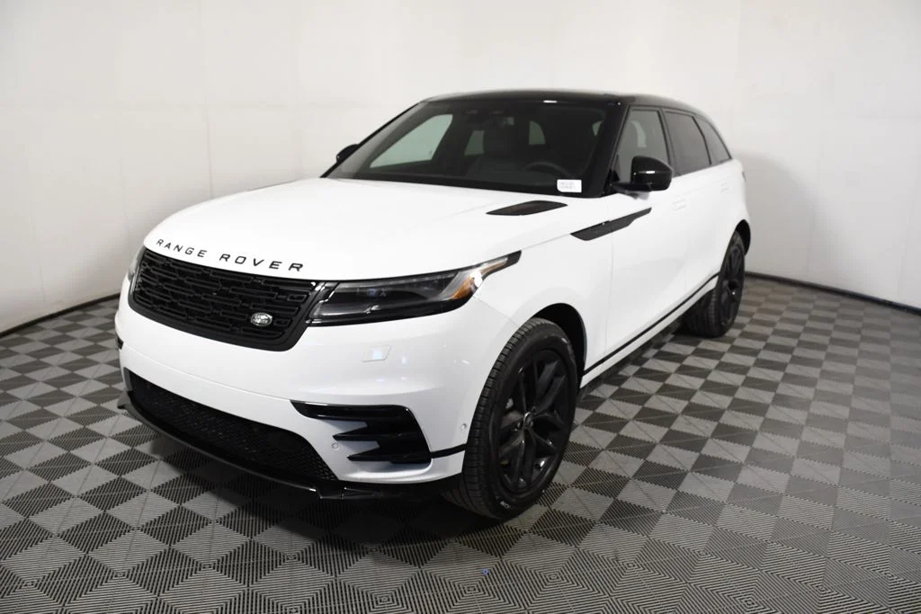 2026 Land Rover Range Rover Velar P400 Dynamic SE's photo