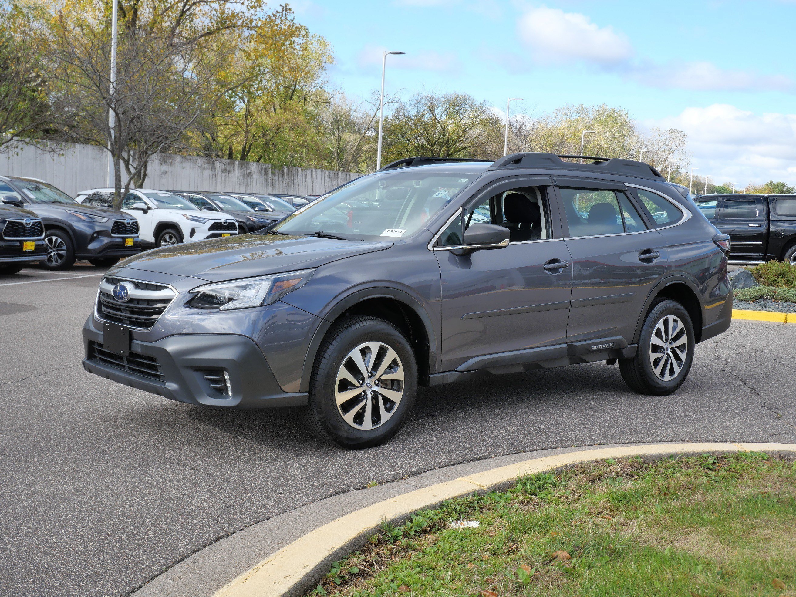 Used 2022 Magnetite Gray Metallic Subaru  image 3