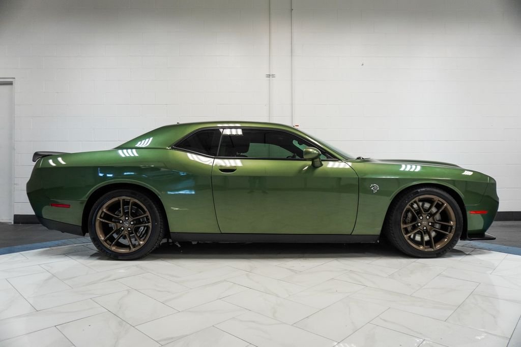 Used 2023 Green Dodge SRT Hellcat Jailbreak image 31