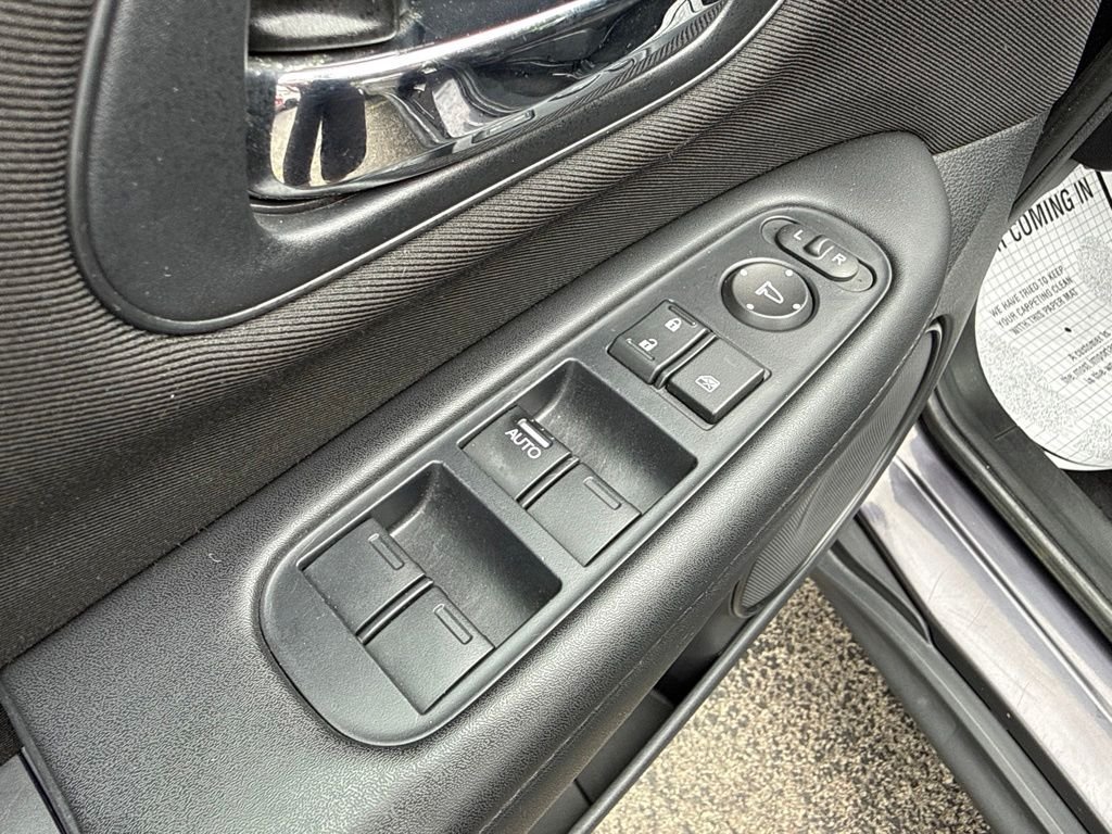 Used 2017 Purple Honda LX image 20