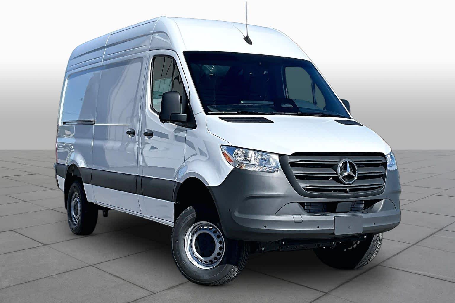 New 2026 Arctic White Mercedes-Benz  image 2