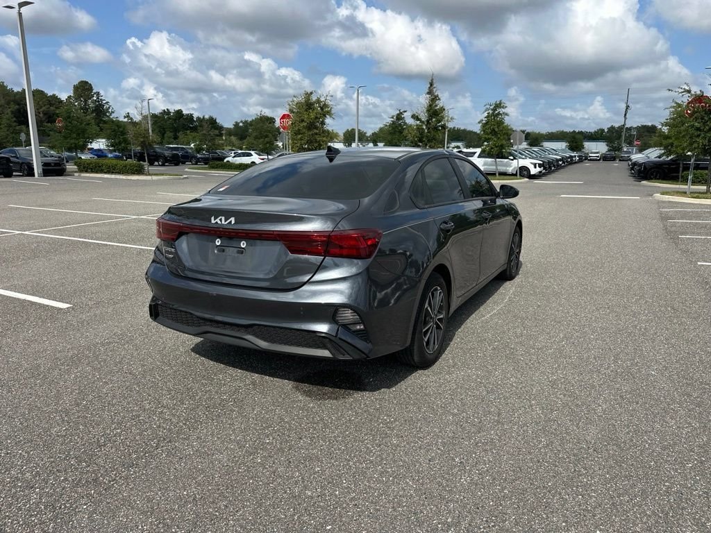Certified Used 2024 Gray Kia LXS image 7