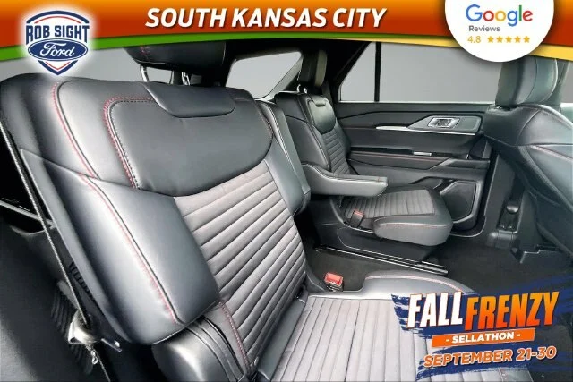 New 2026 Agate Black Metallic Ford ST-Line image 10