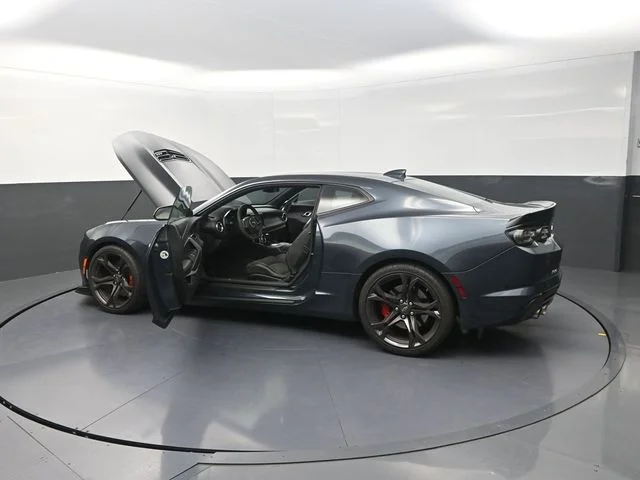 Used 2020 Gray Chevrolet SS image 40