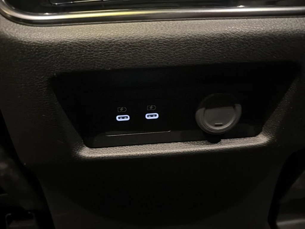Used 2025 Blue INFINITI SENSORY image 29