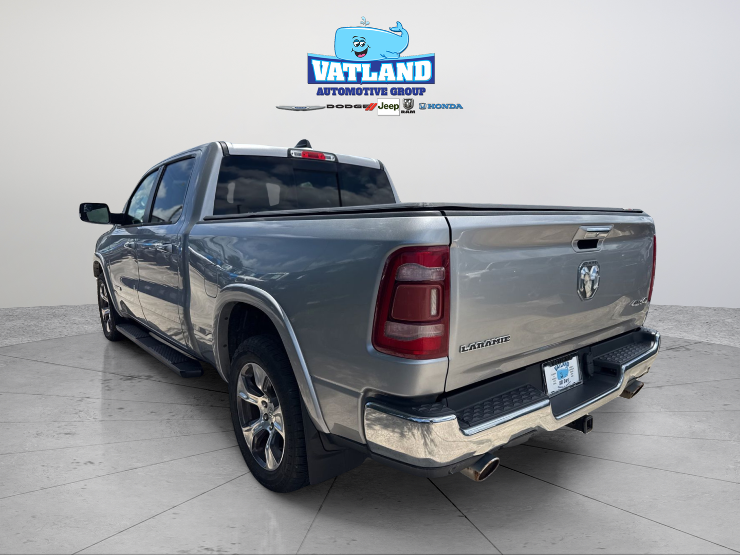 Used 2019 Silver Ram Laramie image 6