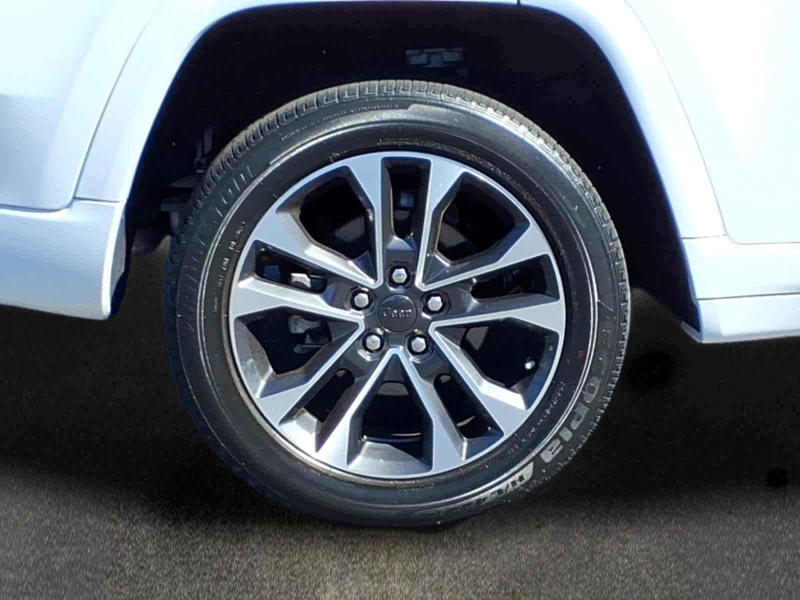 Used 2023 Bright White Clearcoat Jeep Overland image 3