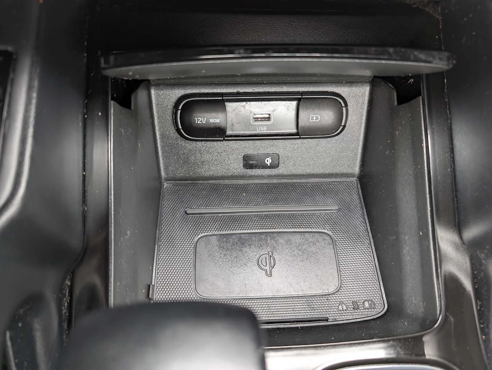 Used 2022 Wolf Gray Kia EX image 30
