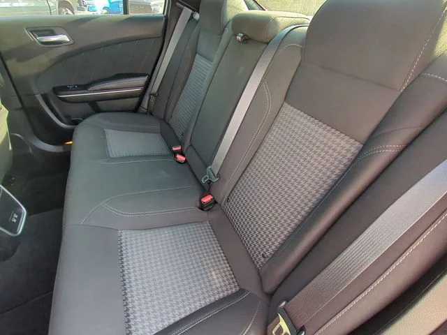 Used 2023 Red Dodge SXT image 28