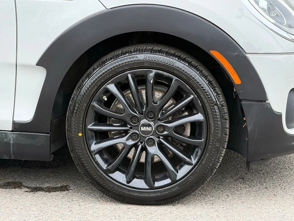 Used 2019  MINI  image 6