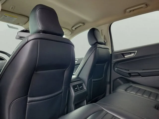 Used 2024 Black Ford SEL image 14