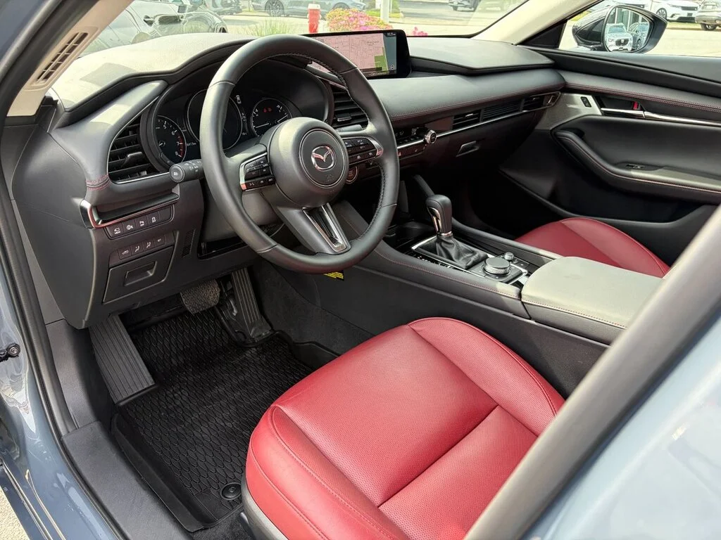 Used 2024  Mazda GT w/Turbo Auto i-ACTIV AWD Top of the Line. GT Tu image 17