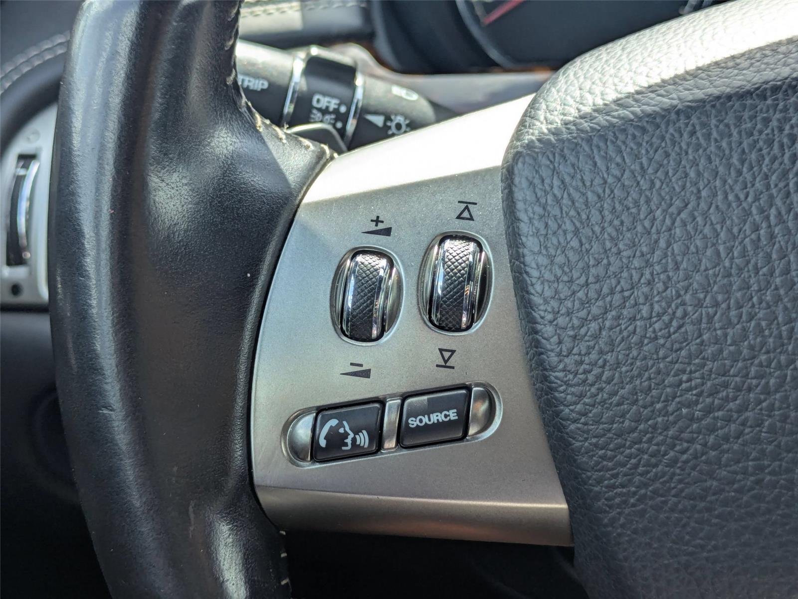 Used 2010 Liquid Silver Jaguar XKR image 34