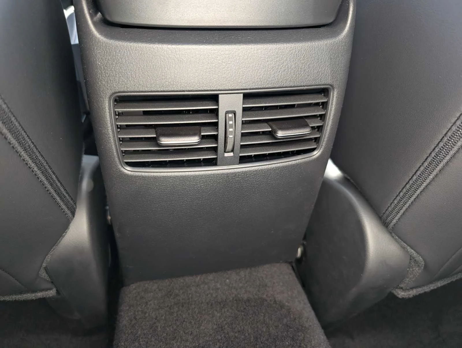 New 2026 Machine Gray Metallic Mazda 2.5 S Premium AWD image 16