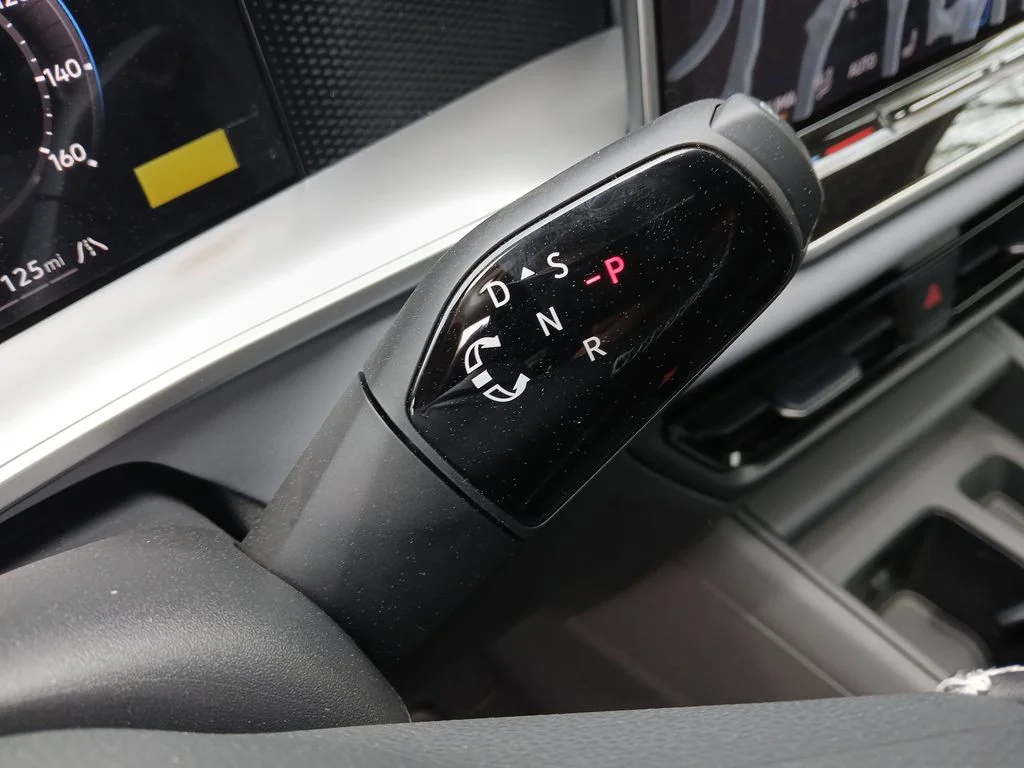 New 2026 Silver Volkswagen 2.0T SE image 23