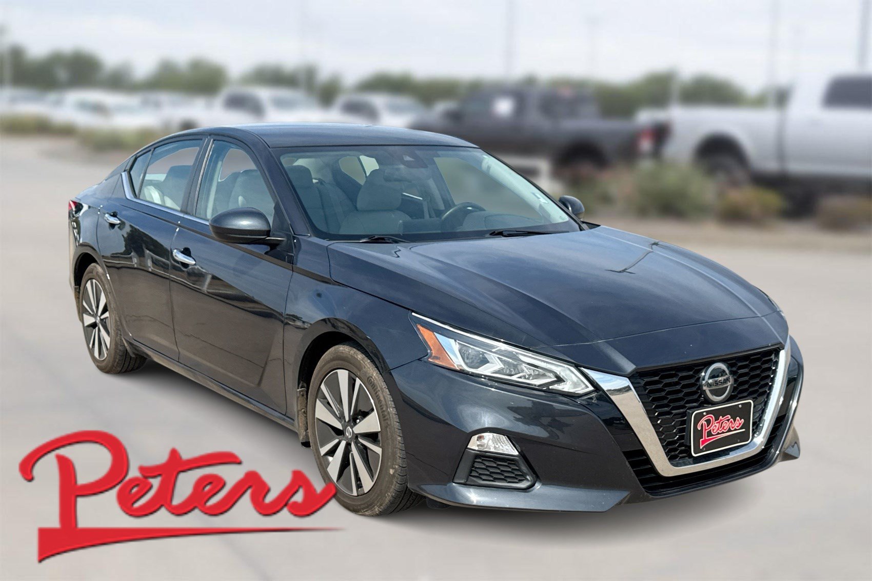 Used 2022 Storm Blue Metallic Nissan 2.5 SV image 1