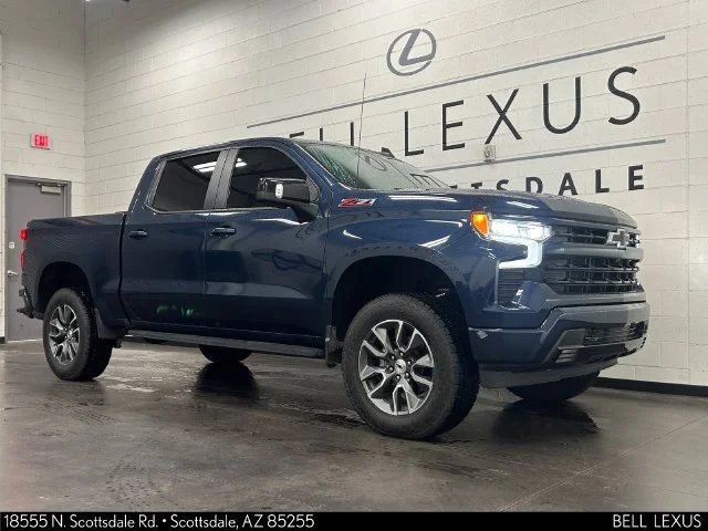 Used 2022 Blue Chevrolet RST image 2