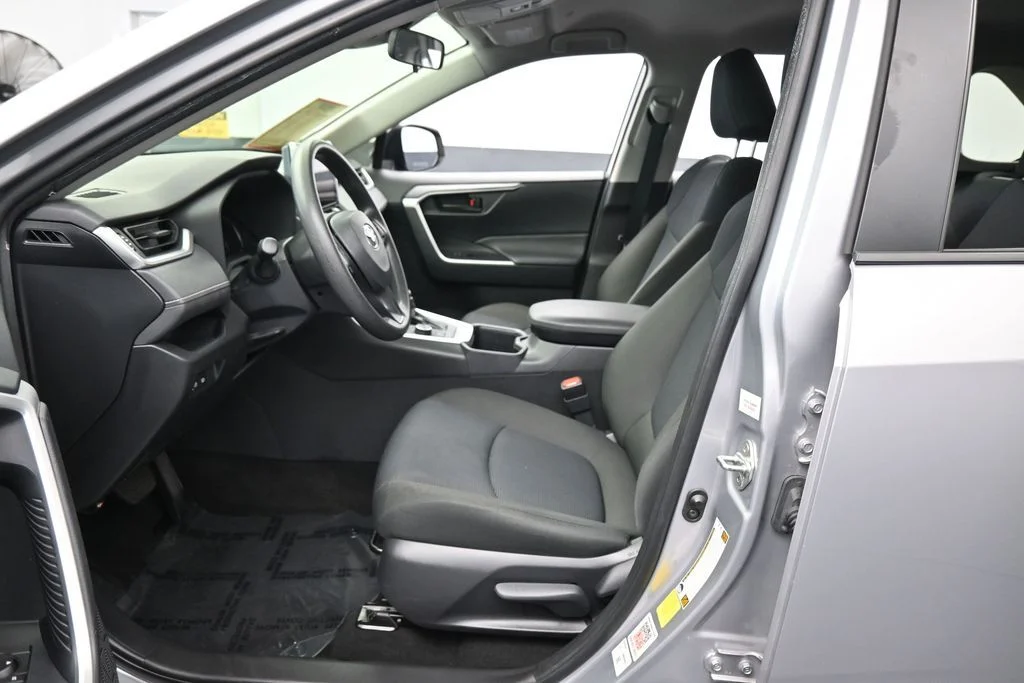 Used 2024 Silver Sky Metallic Toyota LE image 11