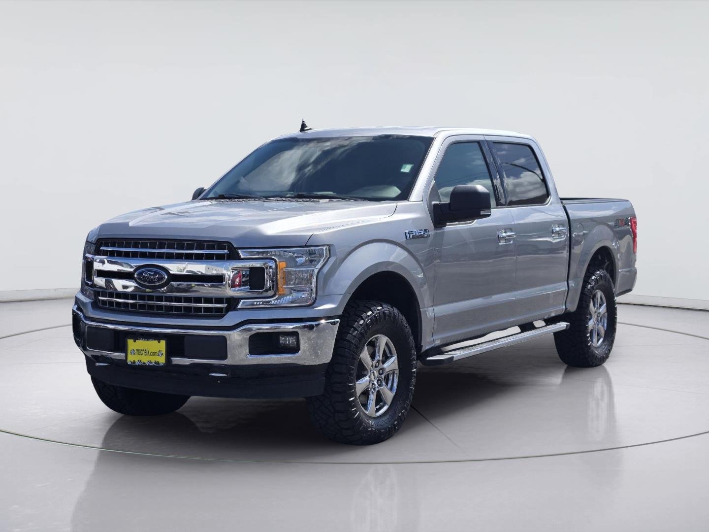 Used 2020 Iconic Silver Ford XLT image 1