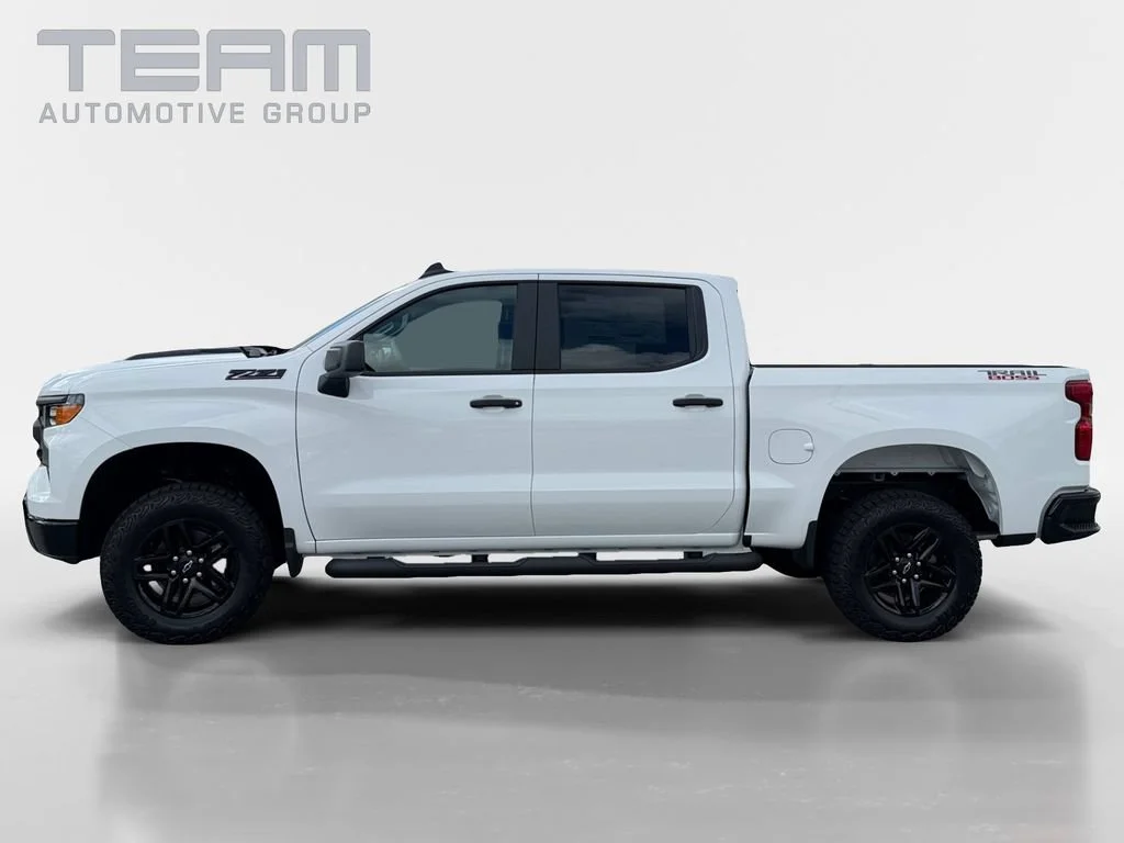 New 2026 Summit White Chevrolet Custom Trail Boss image 4