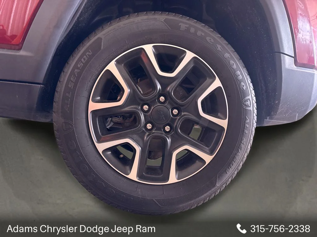 Used 2021 Red Jeep Trailhawk image 23