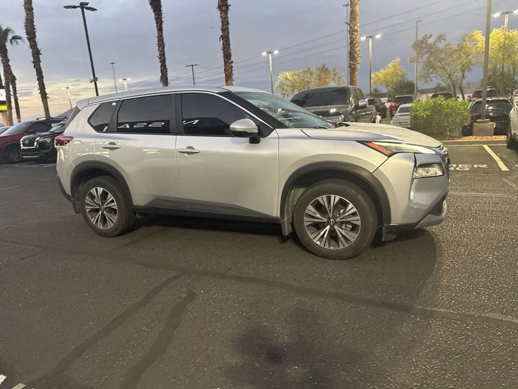 Used 2022 Silver Nissan SV image 7