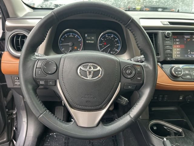 Used 2017 Gray Toyota Platinum image 19
