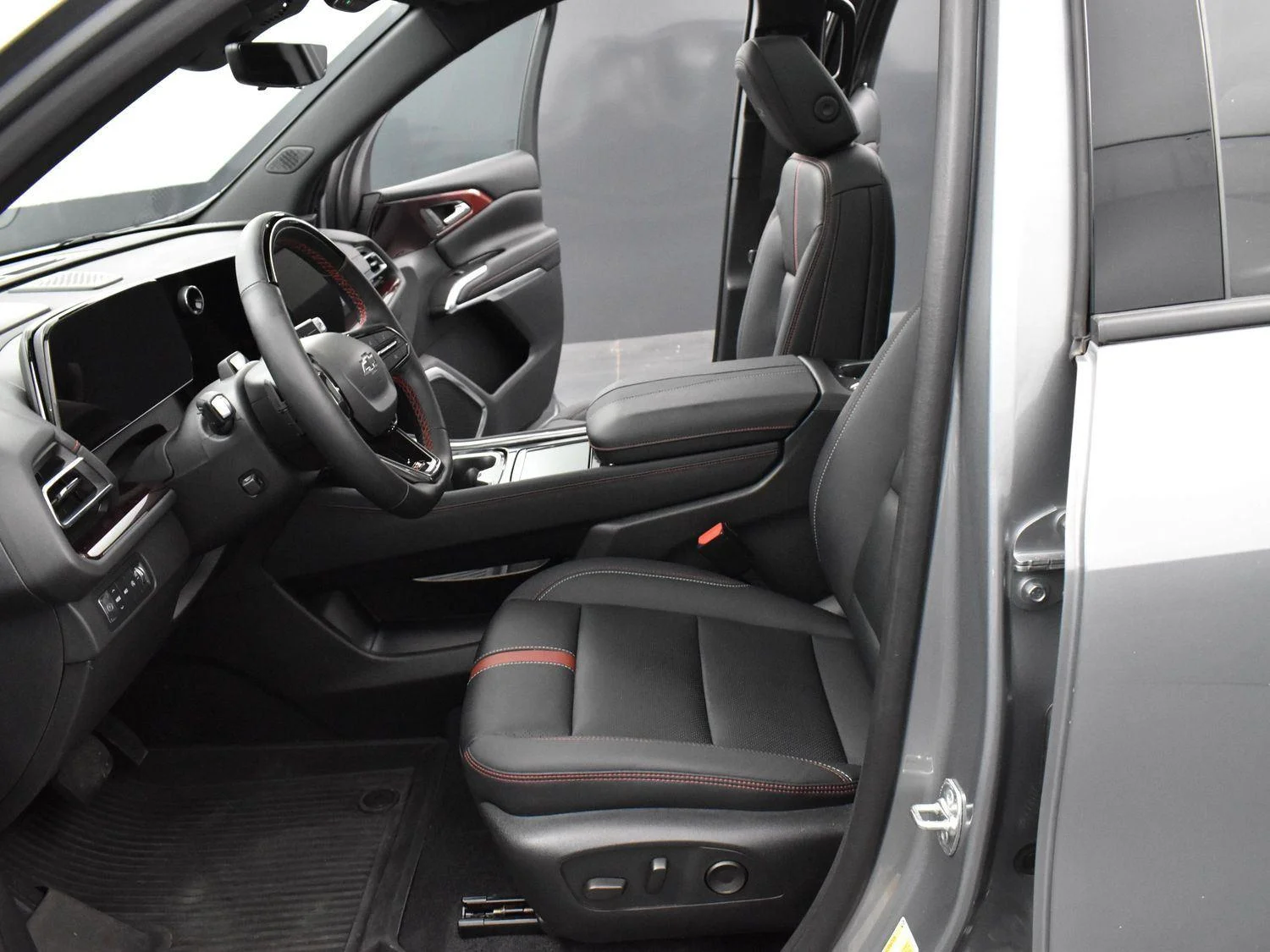 Used 2024 Sterling Gray Metallic Chevrolet RS image 15