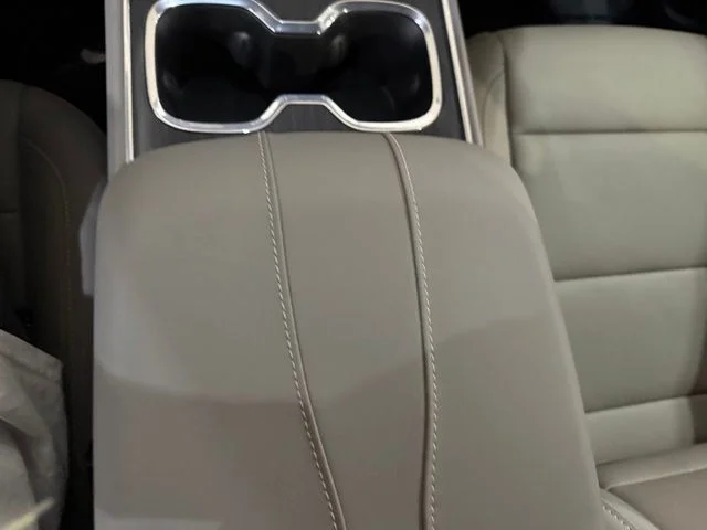 2026 GMC Acadia Elevation - Photo 23