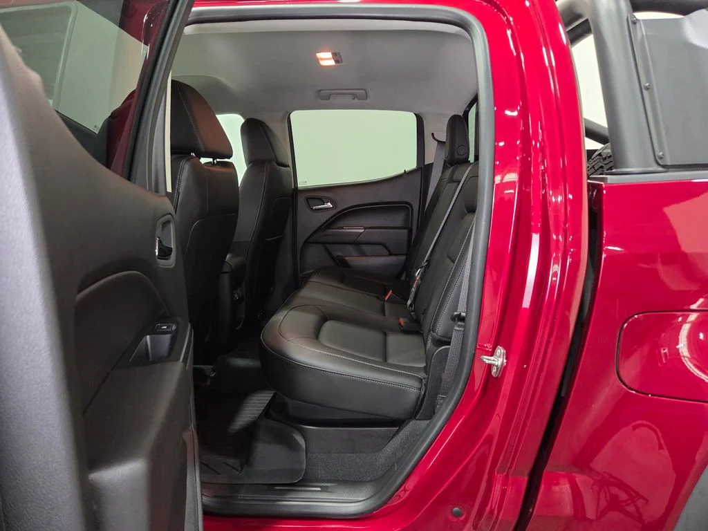 Used 2019 Red Chevrolet ZR2 image 17