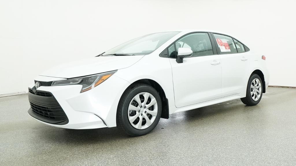 New 2027 Wind Chill Pearl Toyota LE image 6