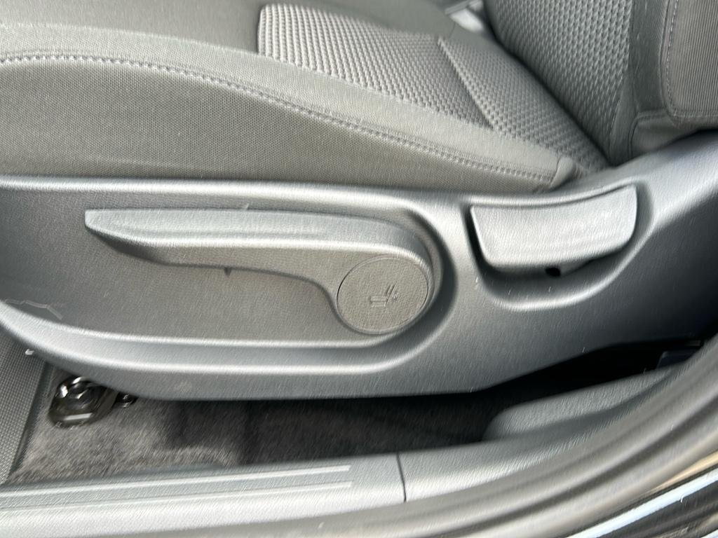 2025 Kia Sportage LX Hybrid - Photo 18